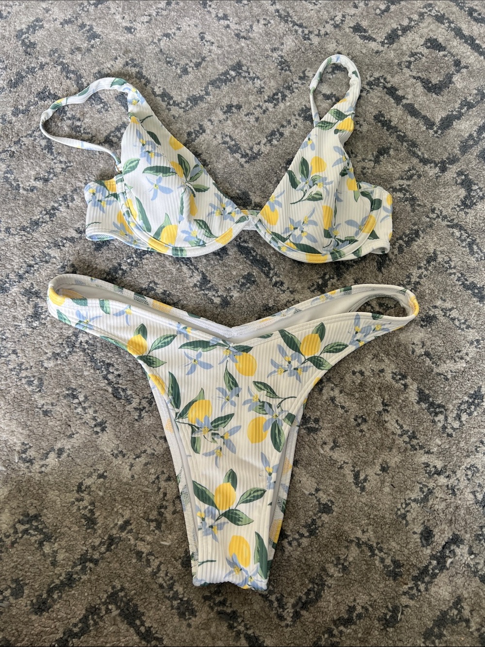 White Ribbed Lemon Print Bikini Set